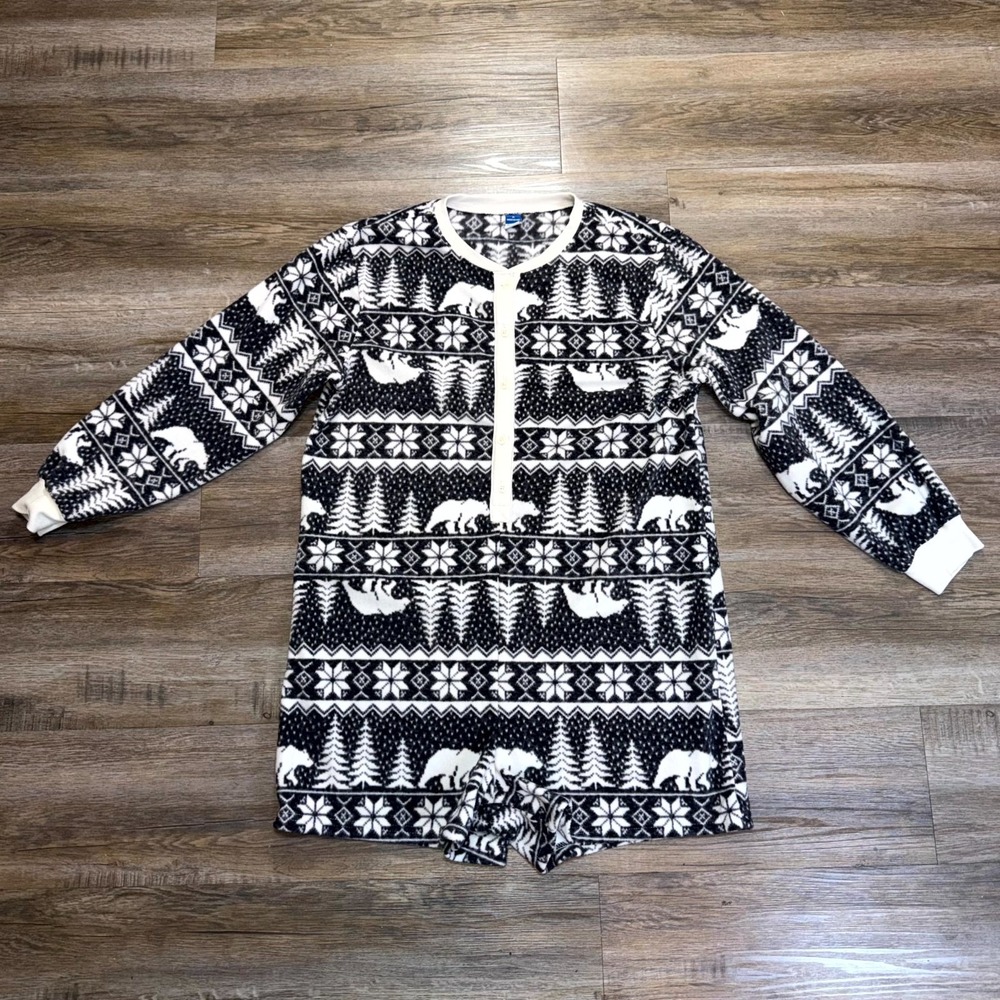 Old Navy Long-Sleeve Fleece Henley Romper Womens Medium Black White Polar Bear